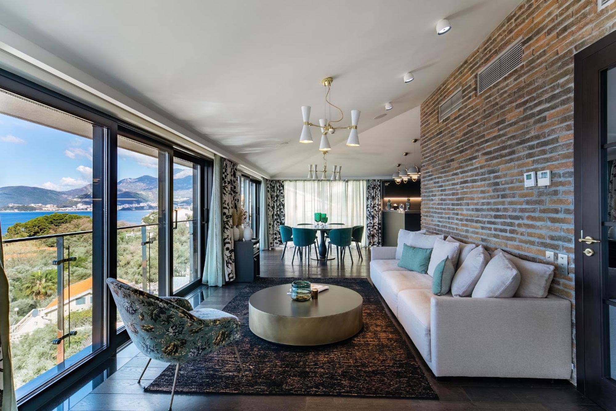 Suite with Sea View